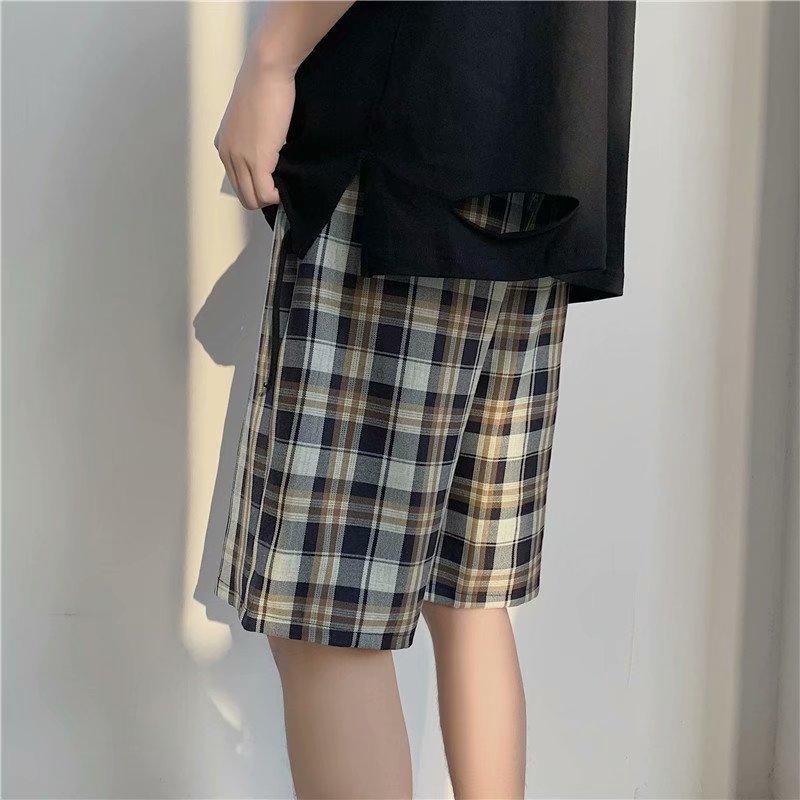 Quần Short Nam Sọc Ca Rô Năng Động