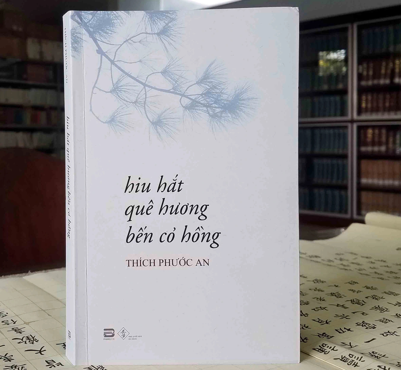 Hiu Hắt Quê Hương Bến Cỏ Hồng (Thích Phước An)