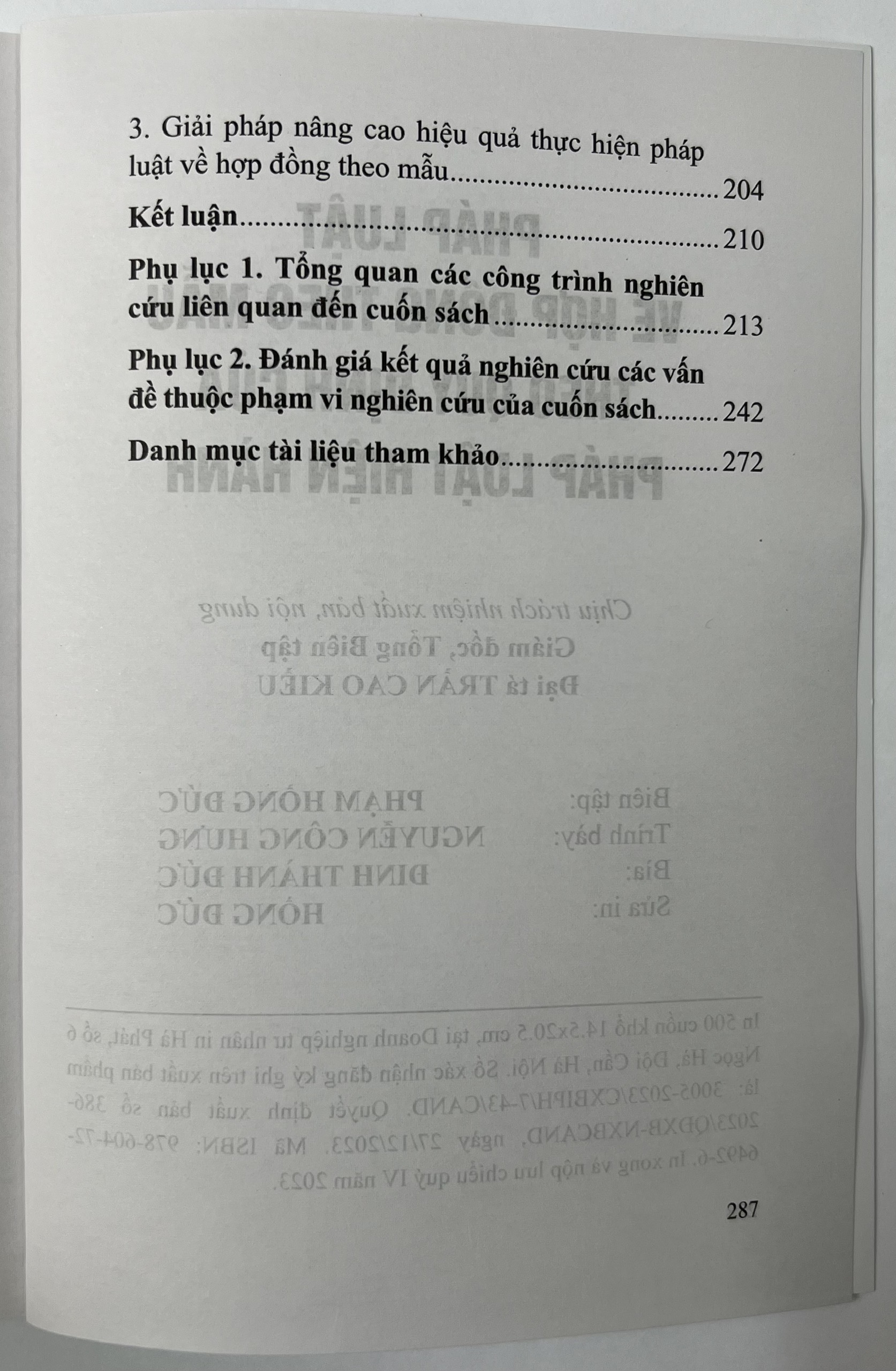 Sách - Pháp Luật Về Hợp Đồng Theo Mẫu Theo Quy Định Của Pháp Luật Hiện Hành