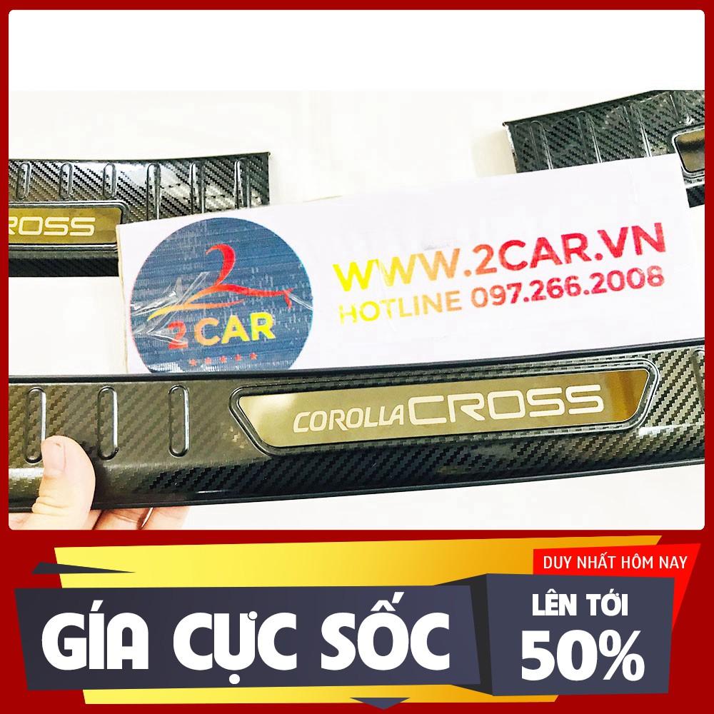 Combo chống trầy cốp, ốp bậc chân cacbon, rèm che nắng xe Cross loại 1
