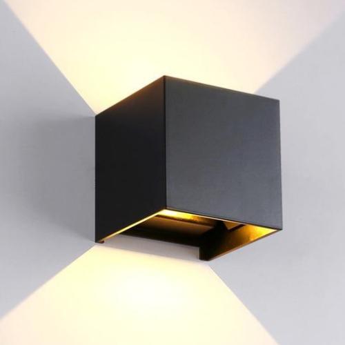 ĐÈN GẮN TƯỜNG NGOÀI TRỜI HÌNH VUÔNG 2*6W/ Lumi/ Hàng chính hãng