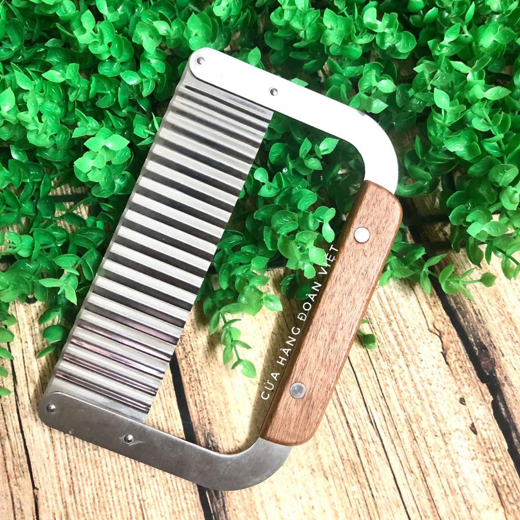 Dao Chặn Rau Củ - Dao Gợn Sóng Có Tay Cầm Gỗ - Inox Dày. Chuyên phục vụ Sp Gia dụng, Khuôn làm bánh, Dụng cụ học Sinh, N