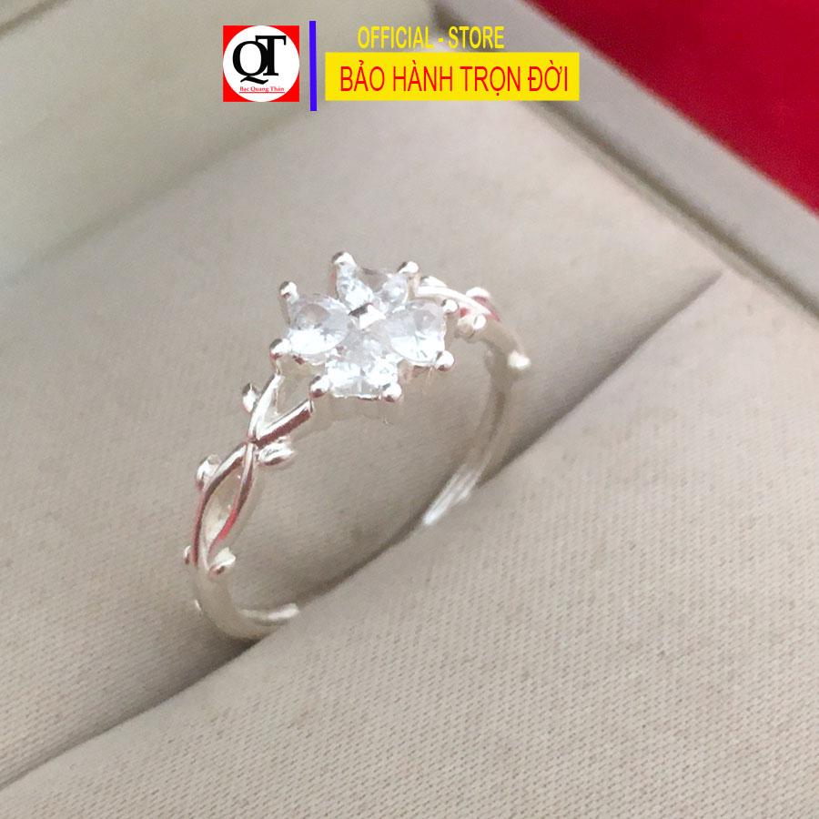 Nhẫn nữ cỏ bốnlá đính đá cao cấp kiểu dáng thời trang có hộp đựng Bạc Quang Thản - QTTN123