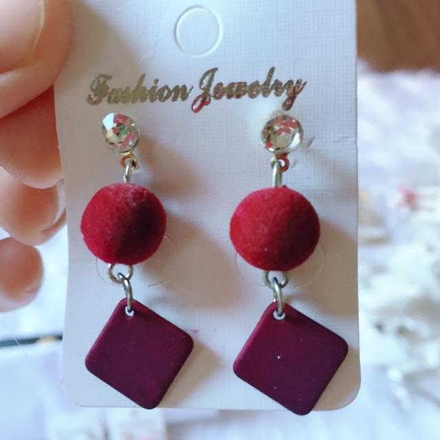 BÔNG TAI MỸ KÝ SIÊU KUTE