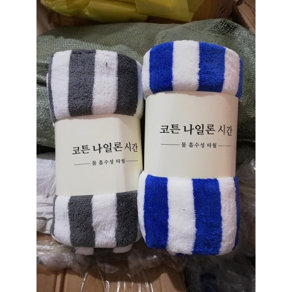 PVN12331 Khăn tắm bông kẻ loại to T2