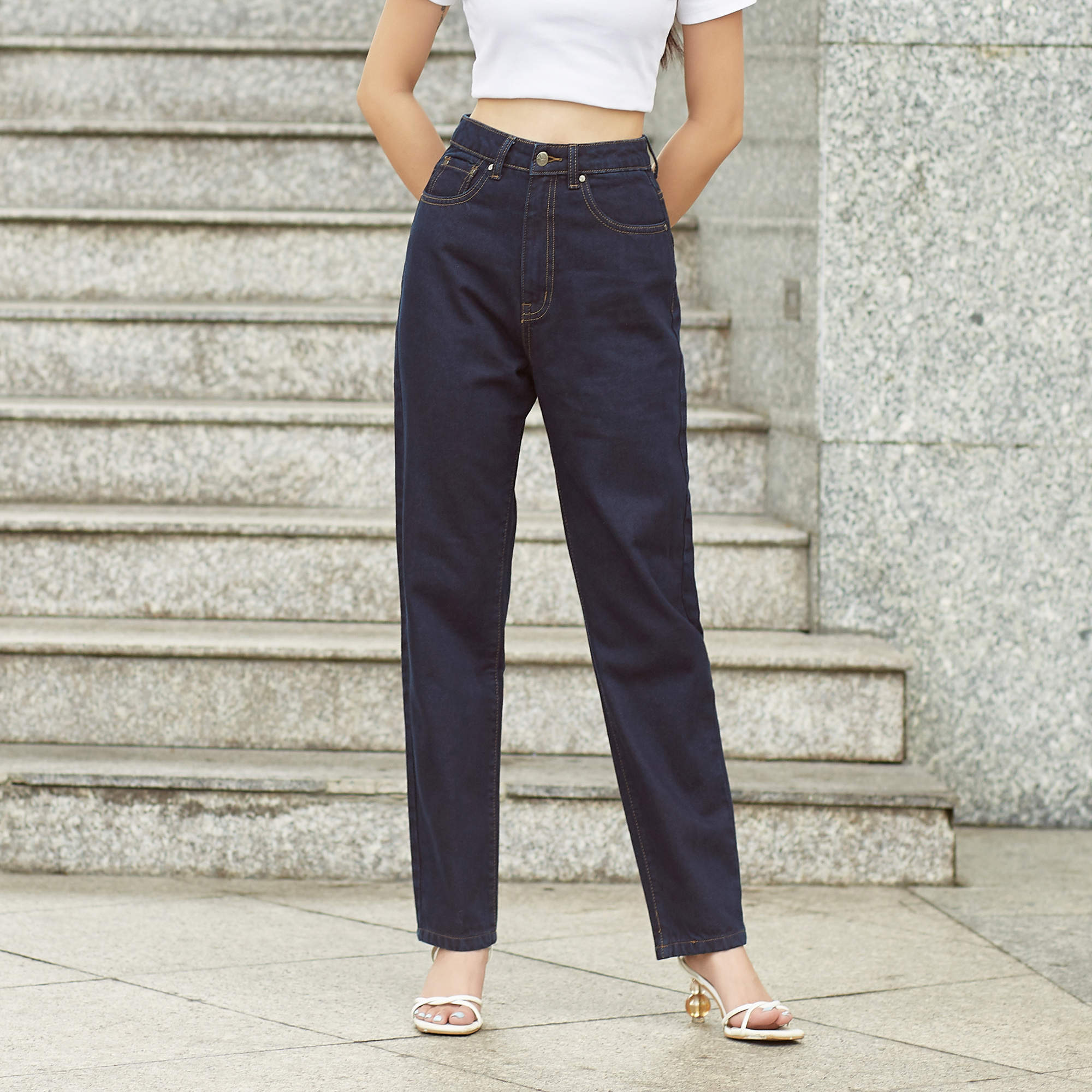 Quần Mom Jeans Lưng Cao Màu Indigo Aaa Jeans