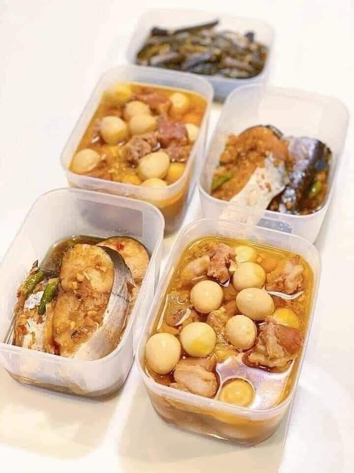 Bộ Hộp Đựng Thực Phẩm Tupperware Trữ Đông Gen I Small 650ml vuông