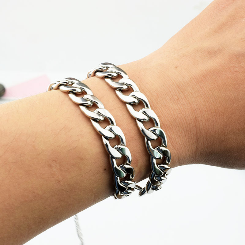 Vòng cổ nam phong cách Hip Hop