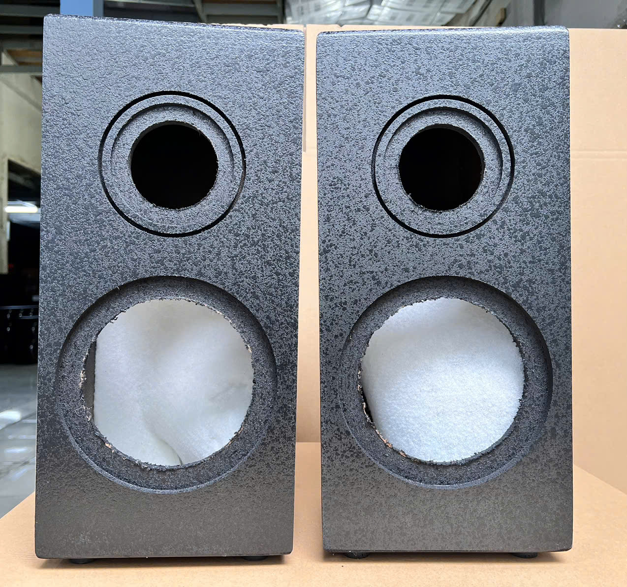 VỎ THÙNG LOA ĐỨNG 1 TẤC 6 VỎ SỬ DỤNG 1 BASS 16 VÀ 1 CHÉP 10 CM (GIÁ 1 CẶP) HÀNG CHÍNH HÃNG