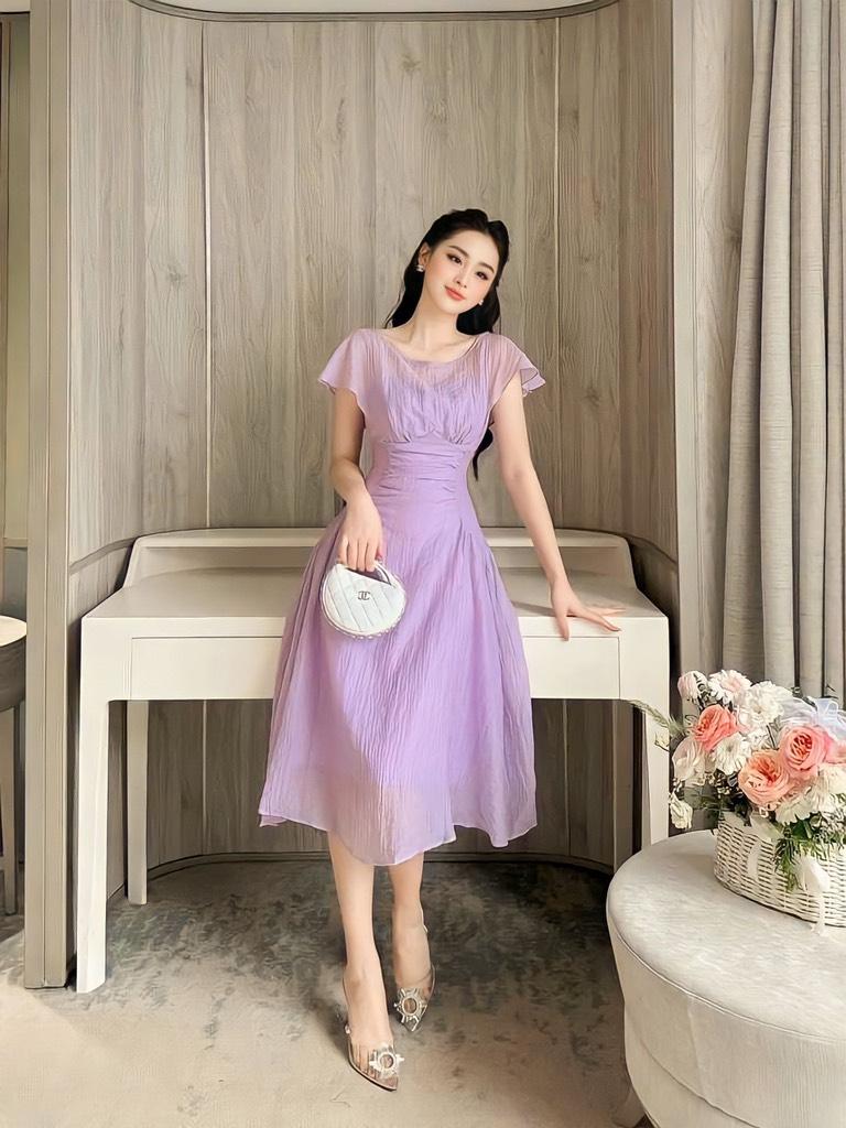 Đầm xòe tơ xếp li eo bánh bèo