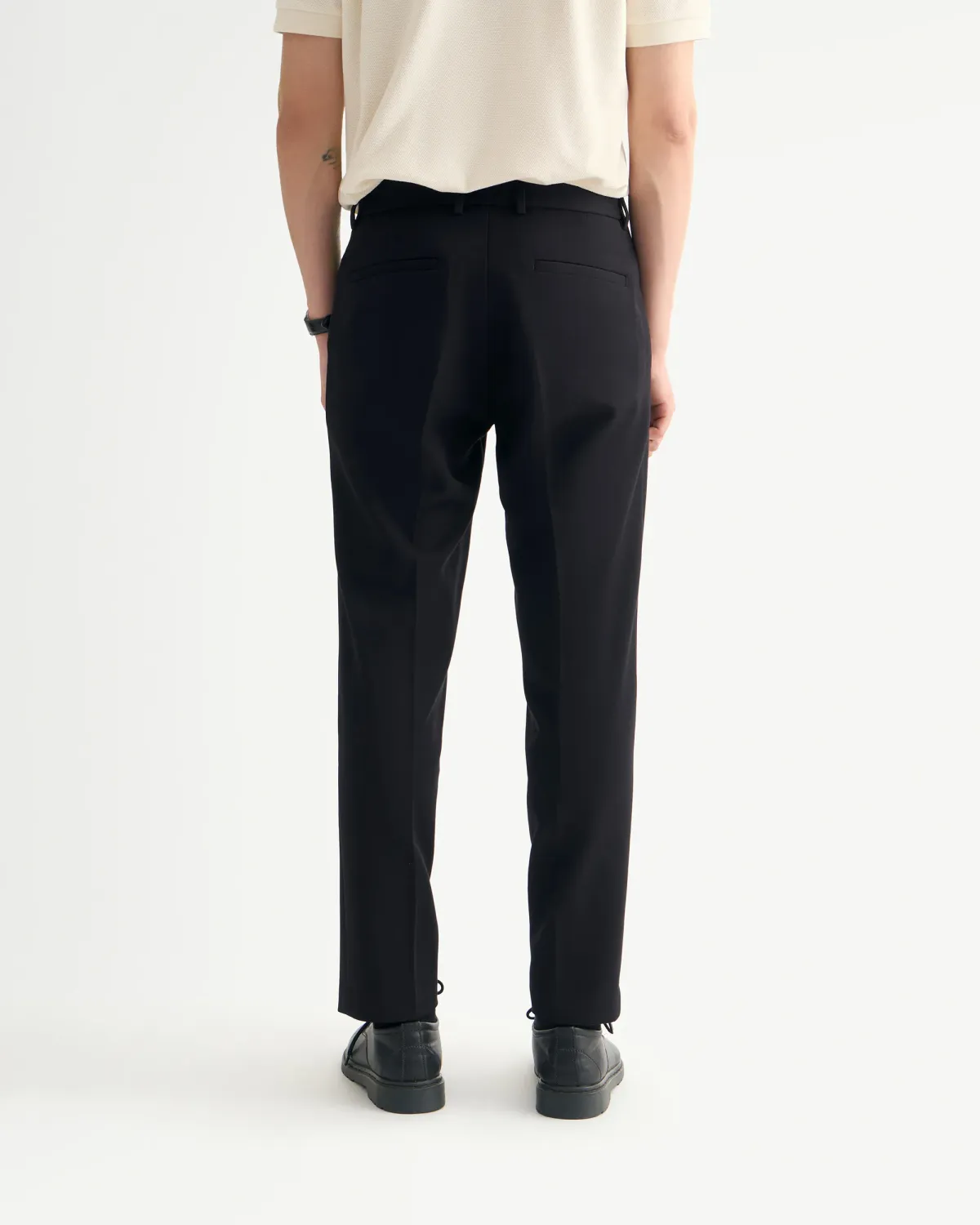 Quần Tây Nam Thanh Lịch Tôn Dáng Form Slim Màu Đen - ROUTINE 10S25PFO012