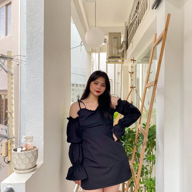 Đầm louu thiết kế tay rớt cá tính