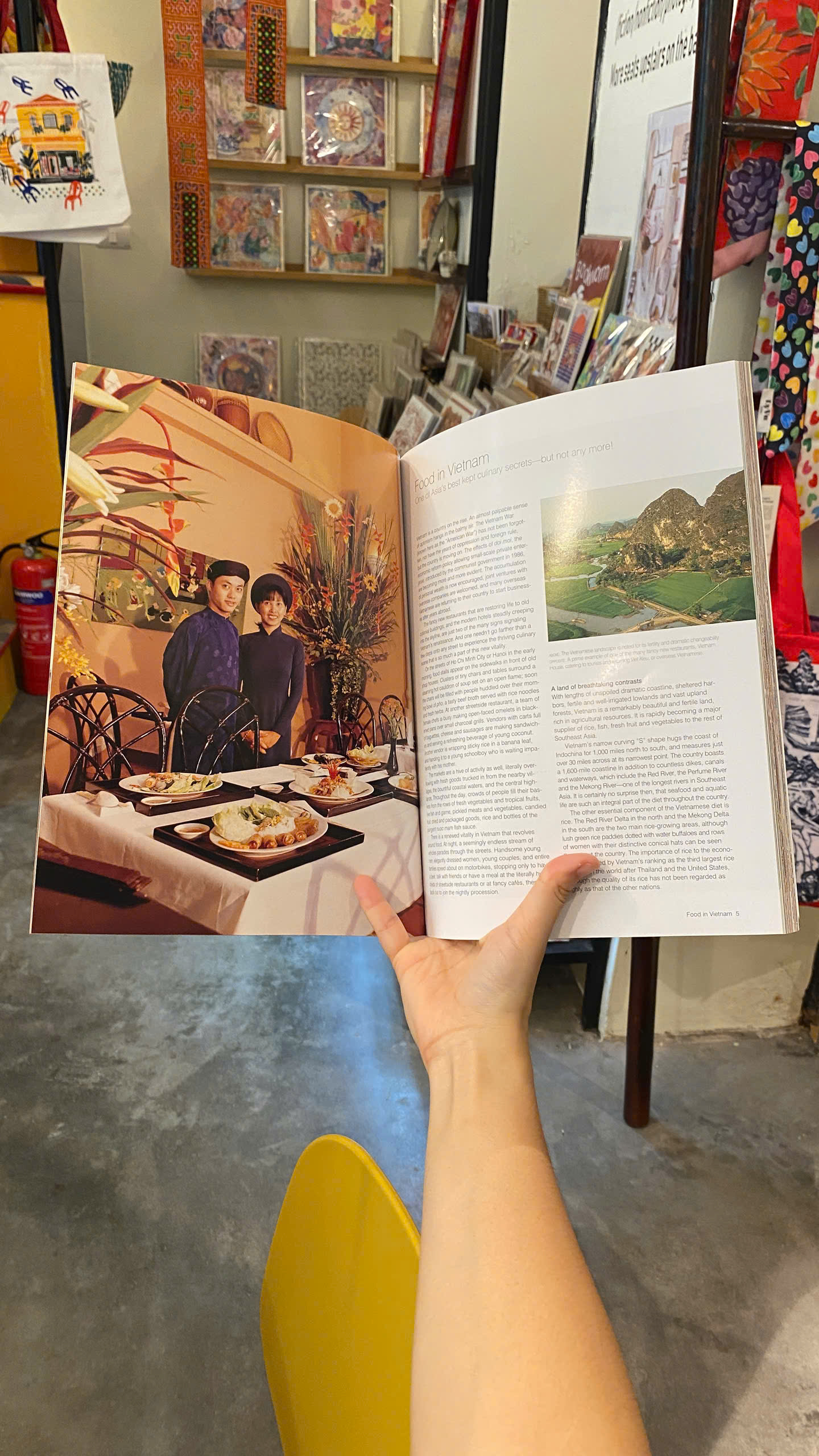 Sách - Vietnamese Food & Food Culture by Paul B. Kennedy | Cookbooks / Nấu ăn Việt Nam / Bìa cứng