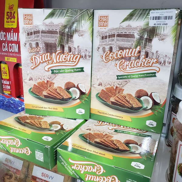 Đặc Sản Nha Trang- Bánh Dừa Nướng Thái Bình, Giòn Không Cứng, Thơm Ngon Seavy Hộp 230g