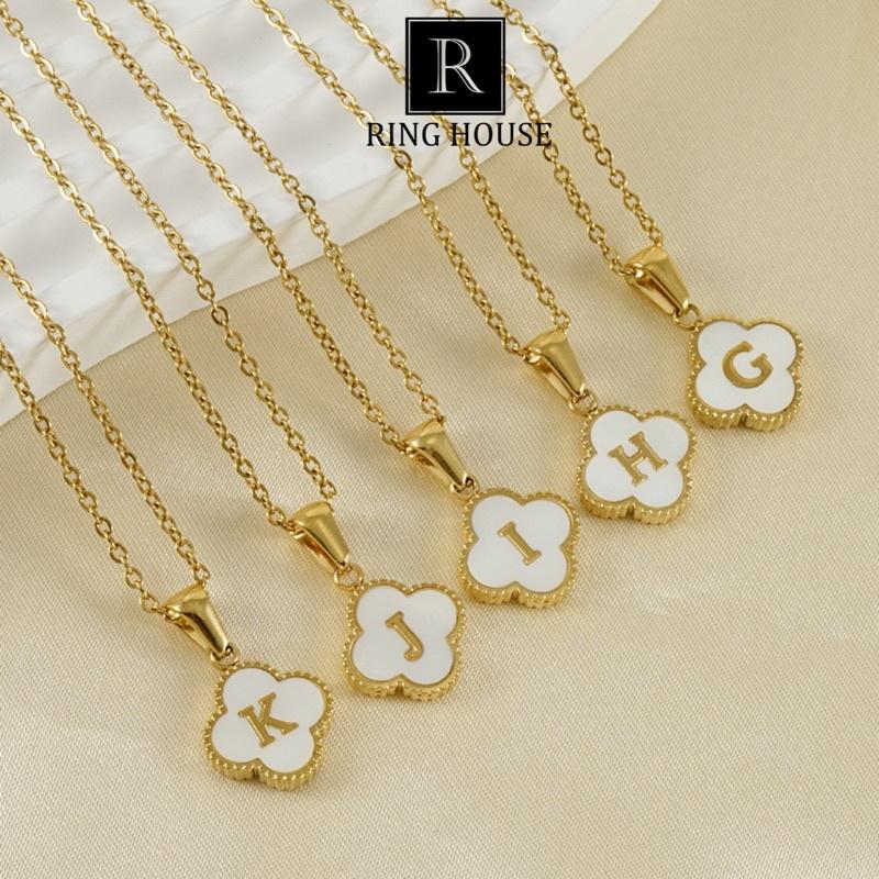 Dây chuyền vòng cổ nữ titan không đen mặt cỏ 4 lá chữ cái theo tên riêng đẹp Ring House
