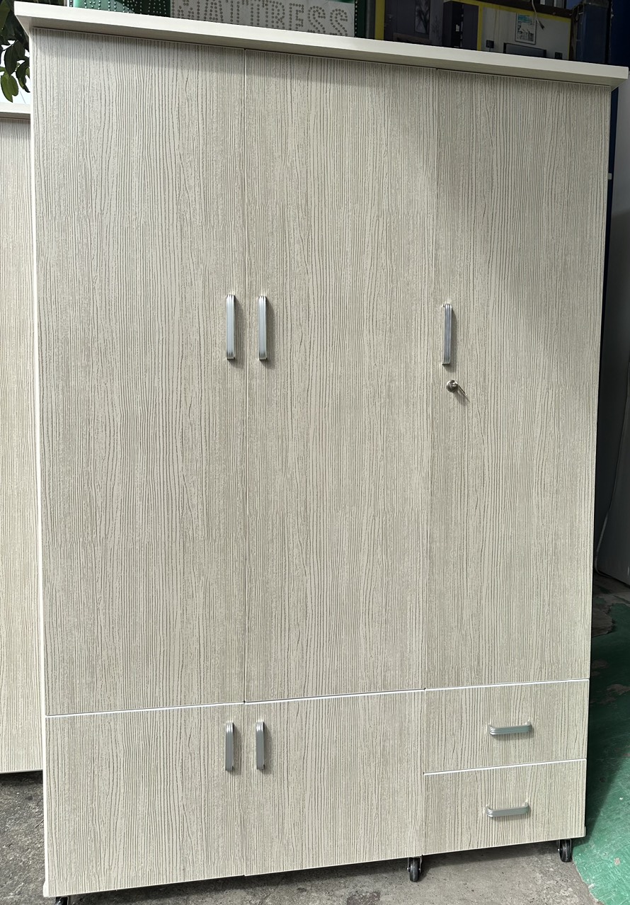 Tủ quần áo mở 3 cánh nhựa loại tốt màu sồi 1m2 x 1m8 x 47 cm