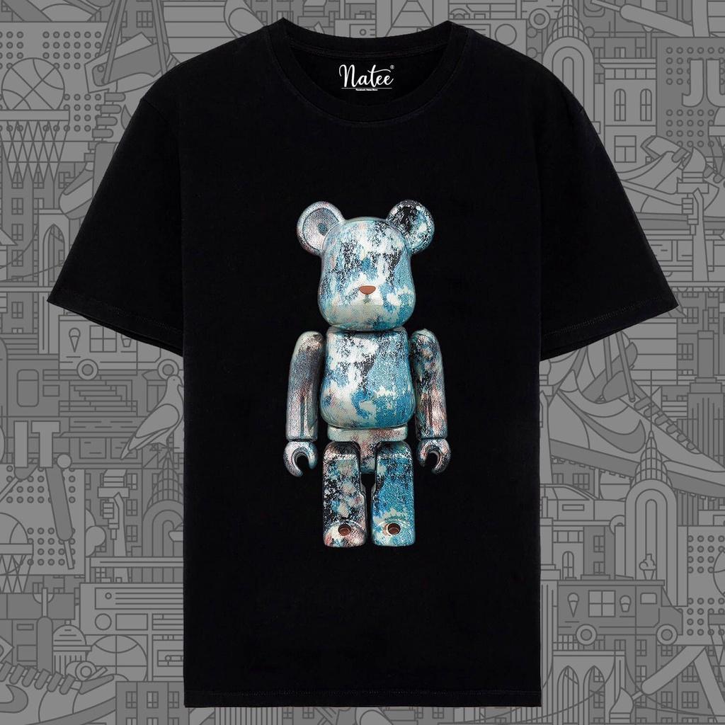 Áo Thun Nam Nữ Unisex Natee BEARBRICK- Áo Thun Cotton Ngắn Tay Mềm Mịn, Thoáng Mát, Không Nhăn, Không Xù