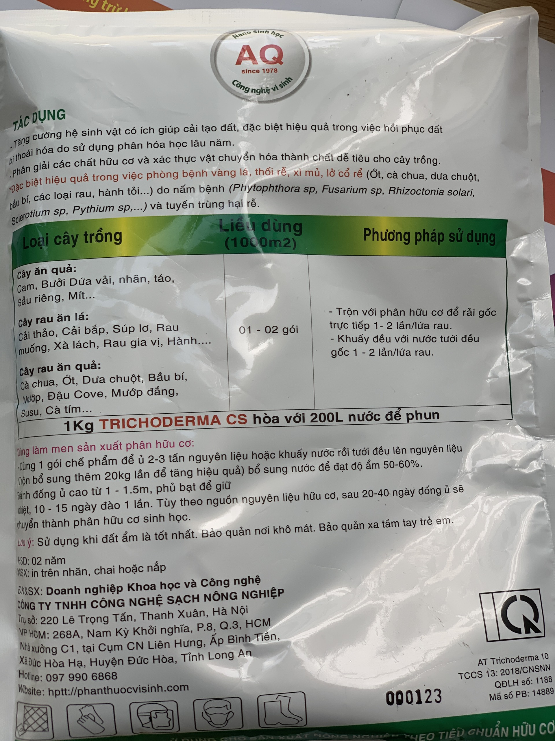 Chế phẩm sinh học Trichoderma - giúp phân, phòng bệnh hại, nấm bệnh sinh học, cải tạo đất - Trichoderma CS 1kg