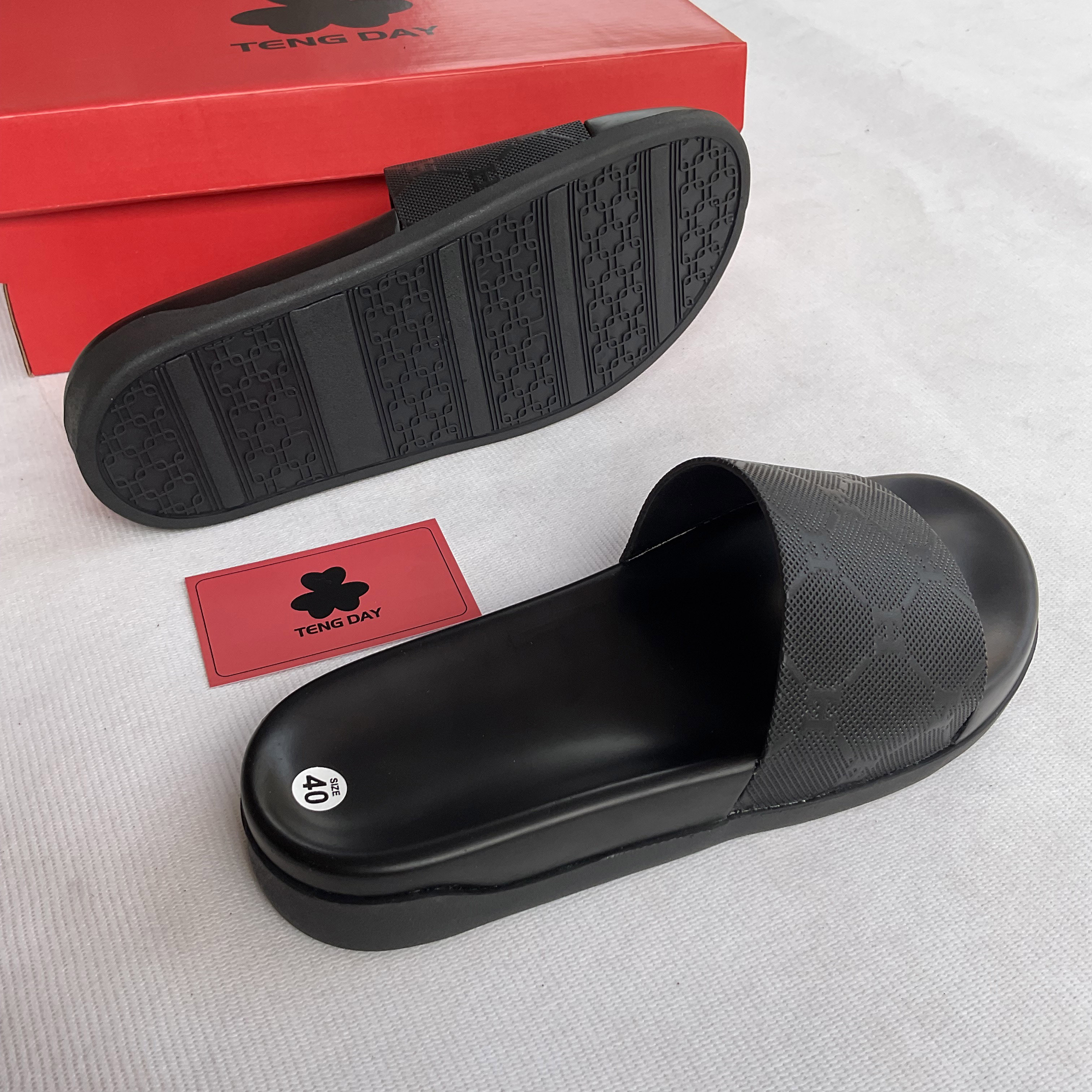 Dép Quai Ngang Da Bò Cao Cấp Nam - Đế 4cm Giúp Tăng Chiều Cao, Thời Trang Sang Trọng. Tengday Vietnam, Màu Đen/Black