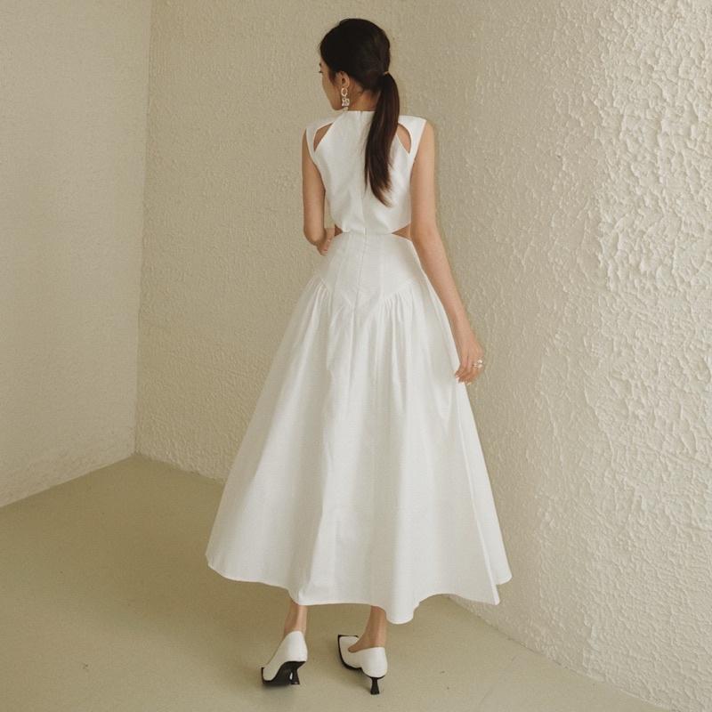 Đầm dài LAMUSE khoét eo bồng xòe (Luna Dress
