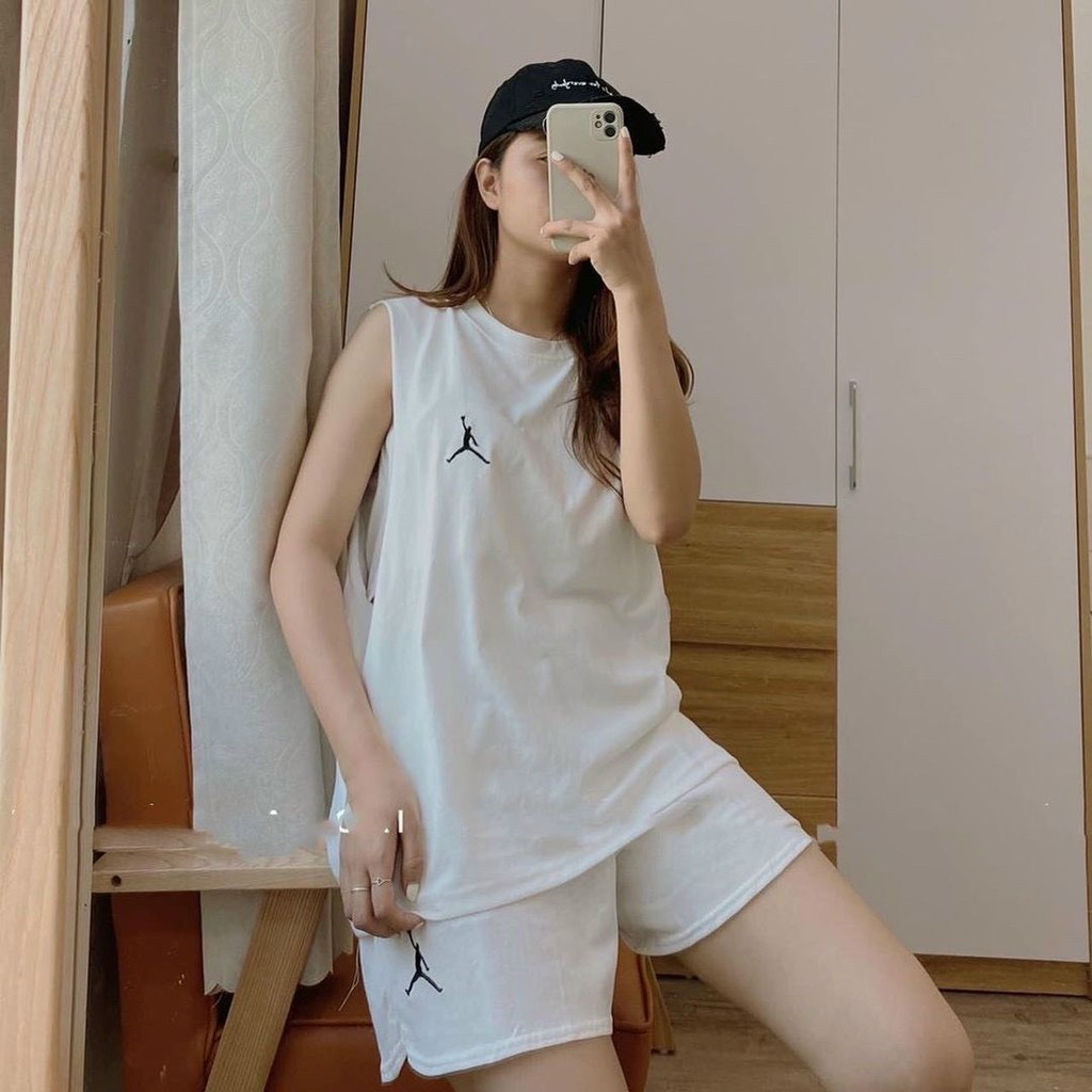 Set bộ quần áo tank top và quần short cotton mát, Set đồ nữ form rộng chất cotton loại 1, Set đồ bộ 3 lỗ nữ, đồ bộ mặc nhà, Set Bộ Tanktop Quần Shorts In Dấu Tích, Set đồ thể thao năng động, diện ở nhà, đi chơi siêu xinh