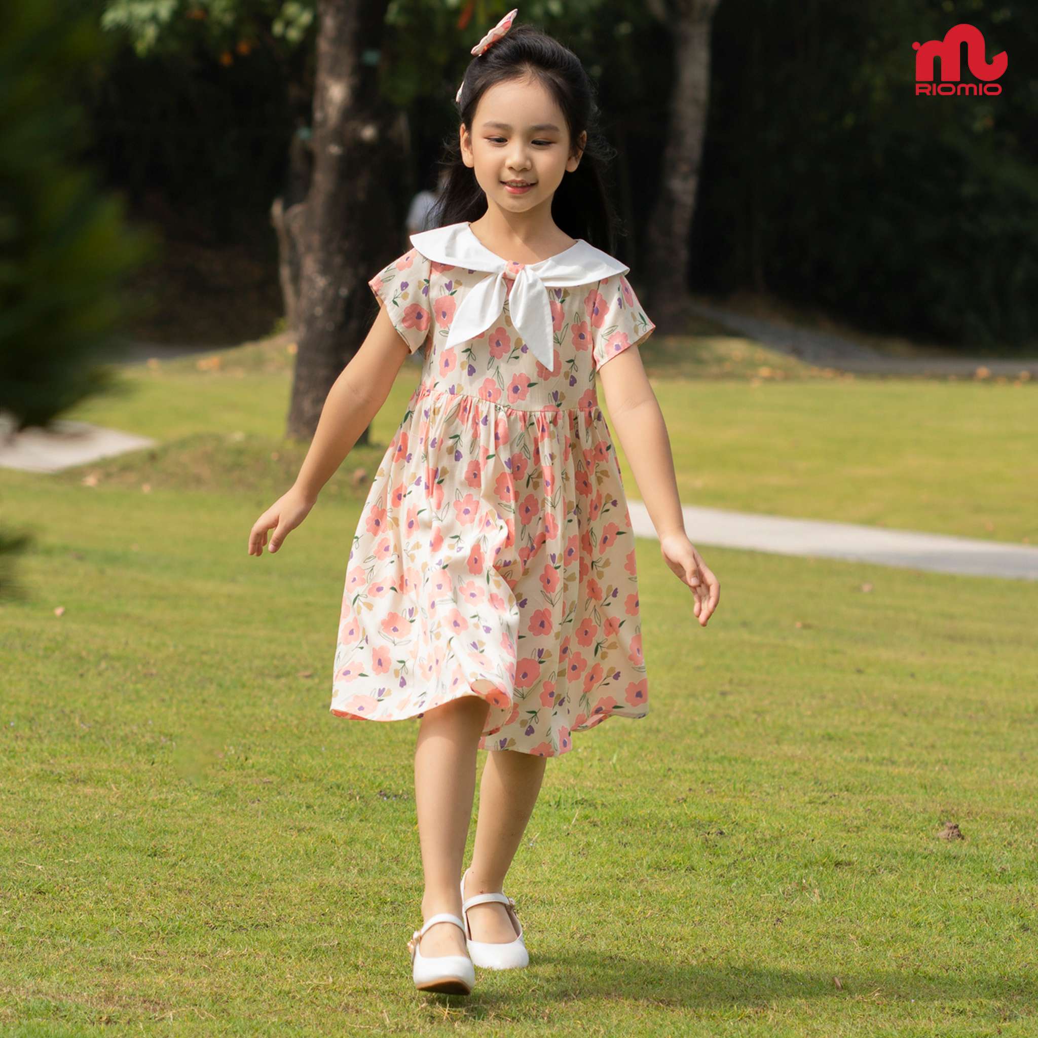 Váy thô hoa bé gái RIOMIO size 3-10 tuổi phối cổ nơ xinh xắn đẹp cho bé đi chơi đi học - RV386