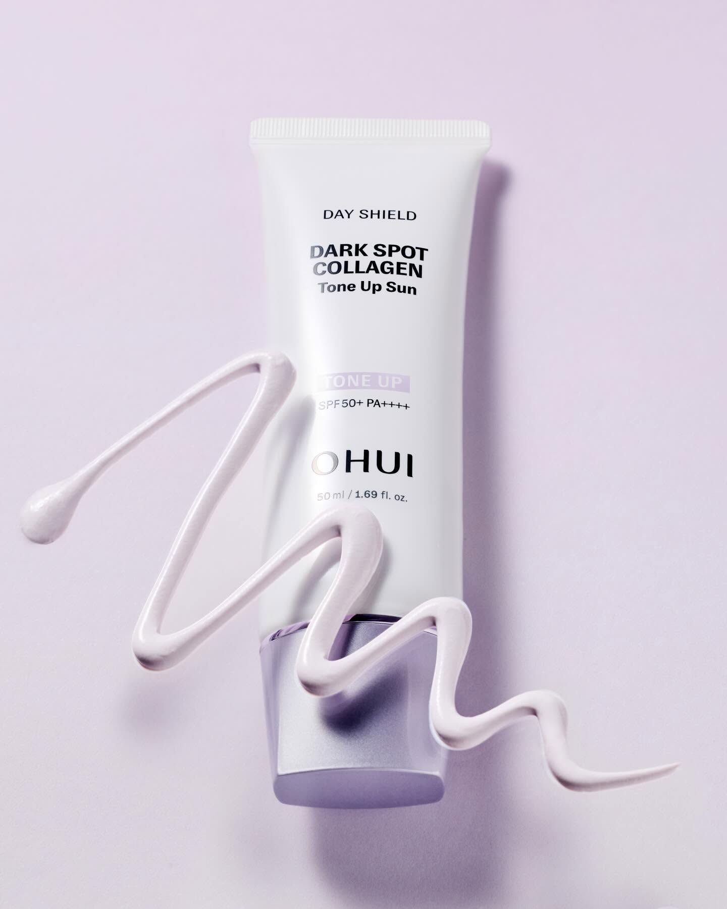 Kem chống nắng nâng tông, bổ sung collagen và cải thiện đốm nâu OHUI DS Dark Spot Collagen Tone-up Sun SPF50+/PA++++ set