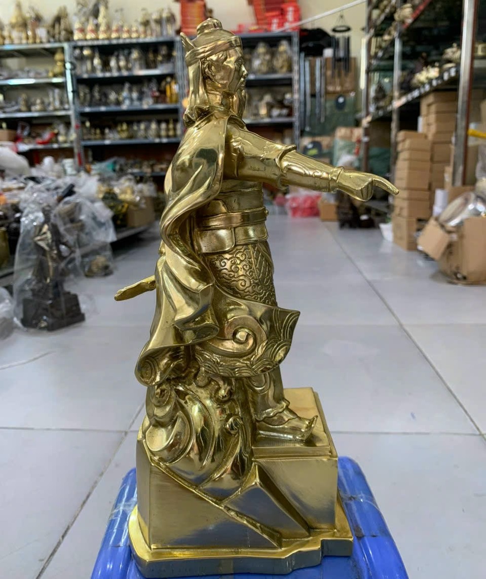 Tượng Hưng Đạo Vương Trần Quốc Tuấn bằng đồng MS119