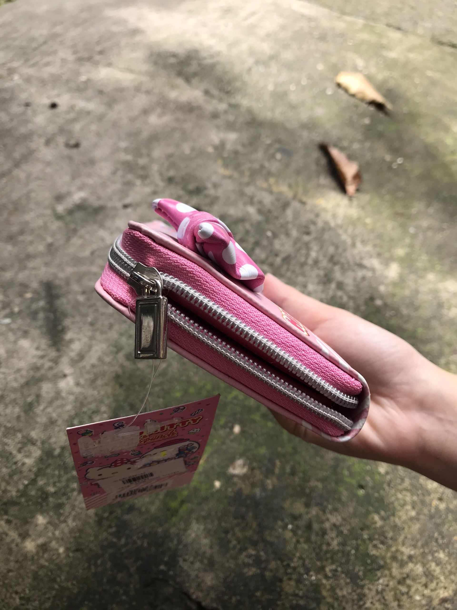 Bóp, ví tiền ngang cầm tay hình Mèo Kitty Fresh Punch màu hồng nơ dành cho bé gái, bạn nữ - KTP144