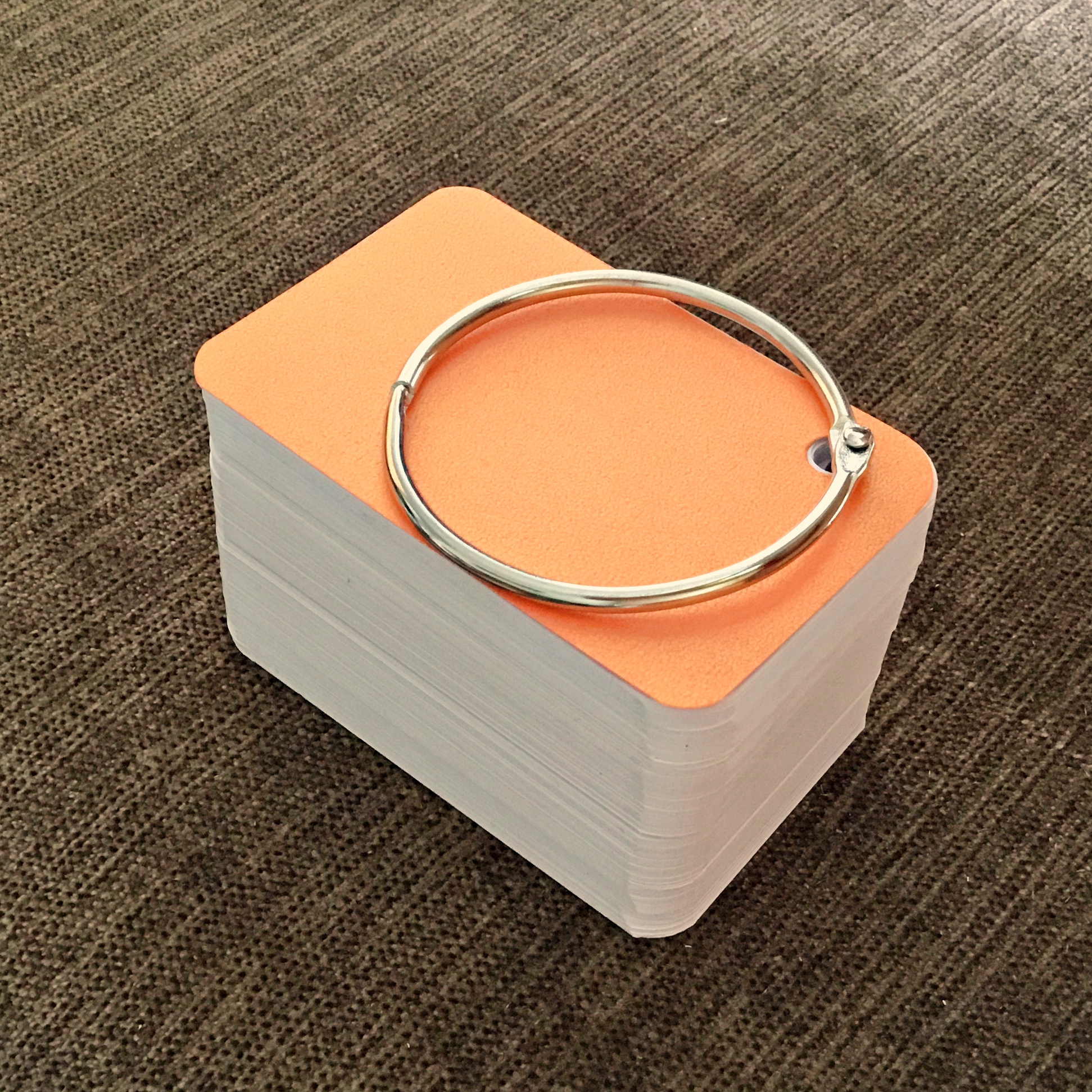 1000 thẻ flashcard trắng(TƯƠNG ỨNG 10 XẤP FLASHCARD MỖI XẤP 100 THẺ) siêu dày4x7 bo góc tặng khoen + bìa cứng 3D