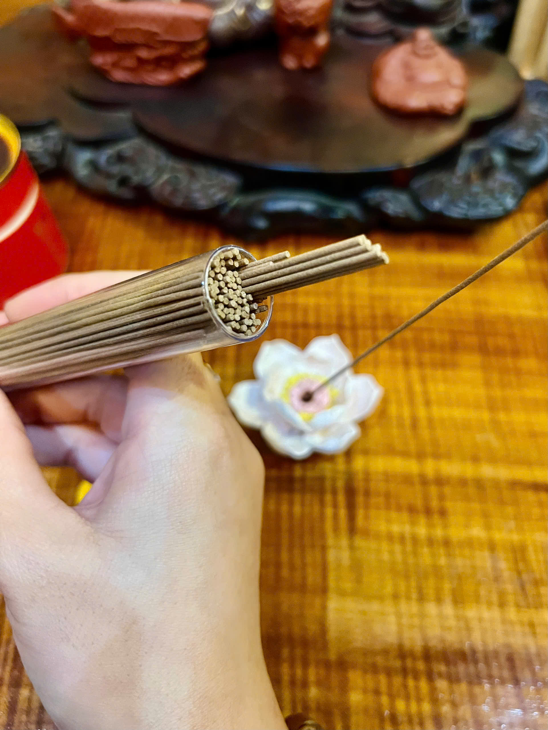 Nhang trầm ống KHÔNG TĂM cao cấp - 100% tự nhiên không dùng hoá chất