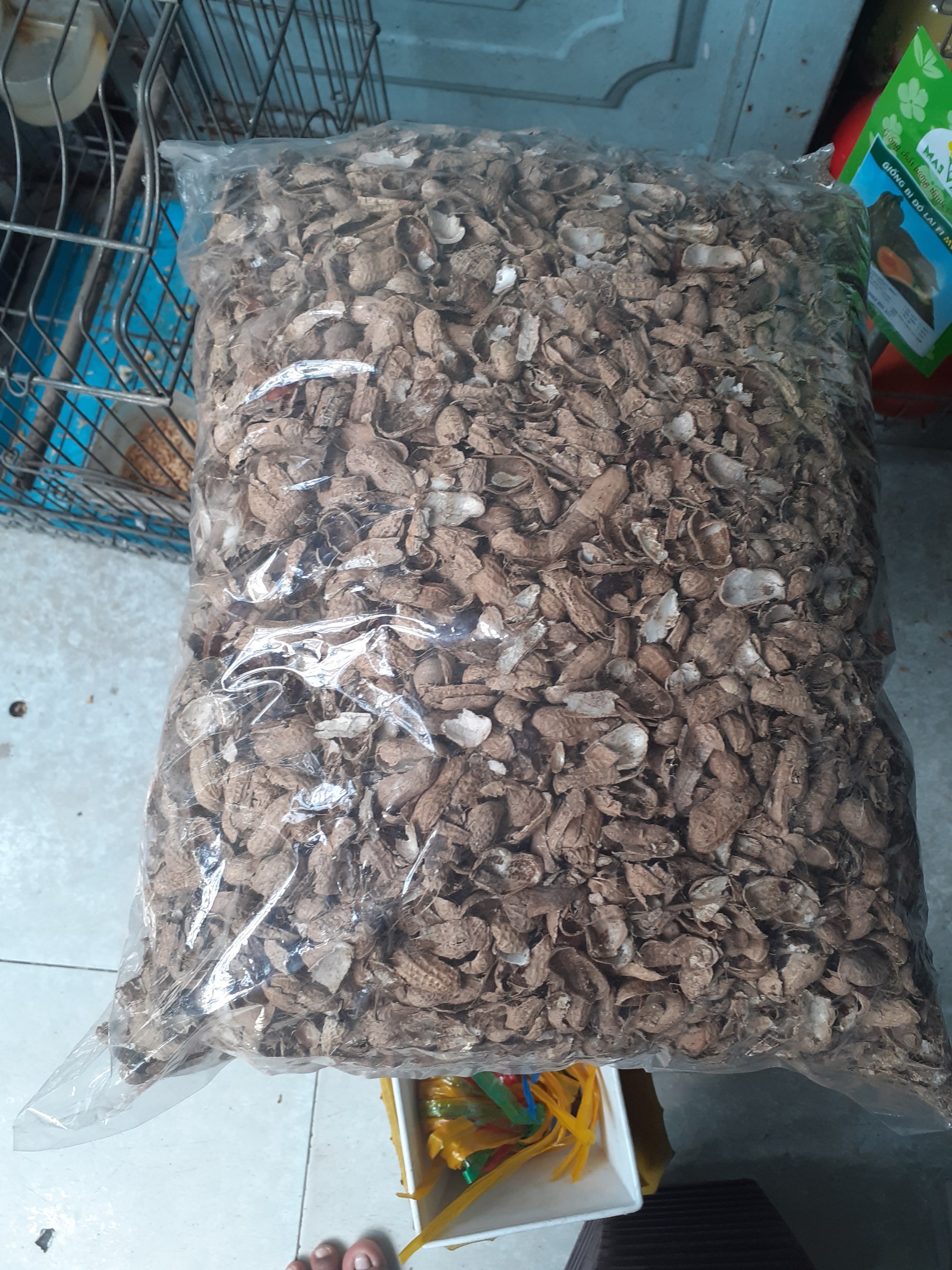 Vỏ đậu phộng bịch nửa ký