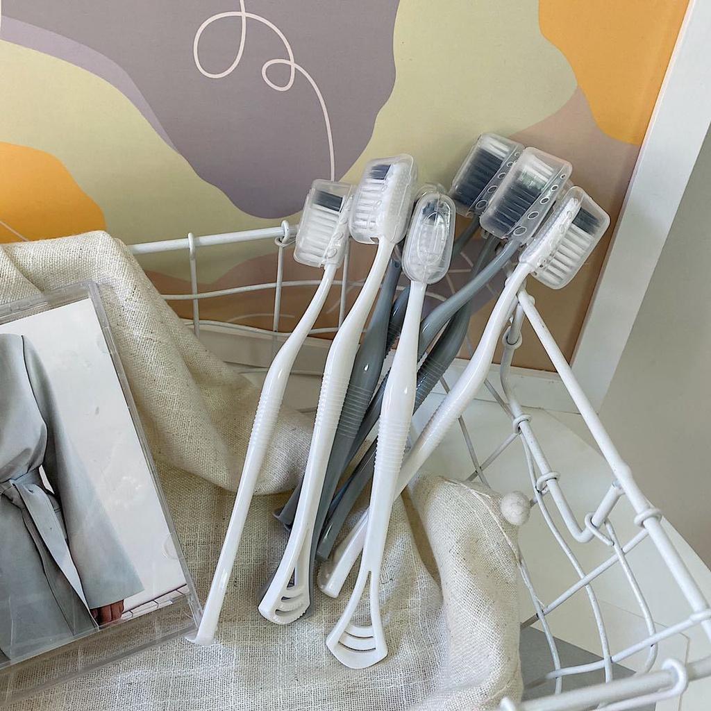 Set 8 Bàn Chải Đánh Răng 2 Đầu Có Cạo Rơ Lưỡi