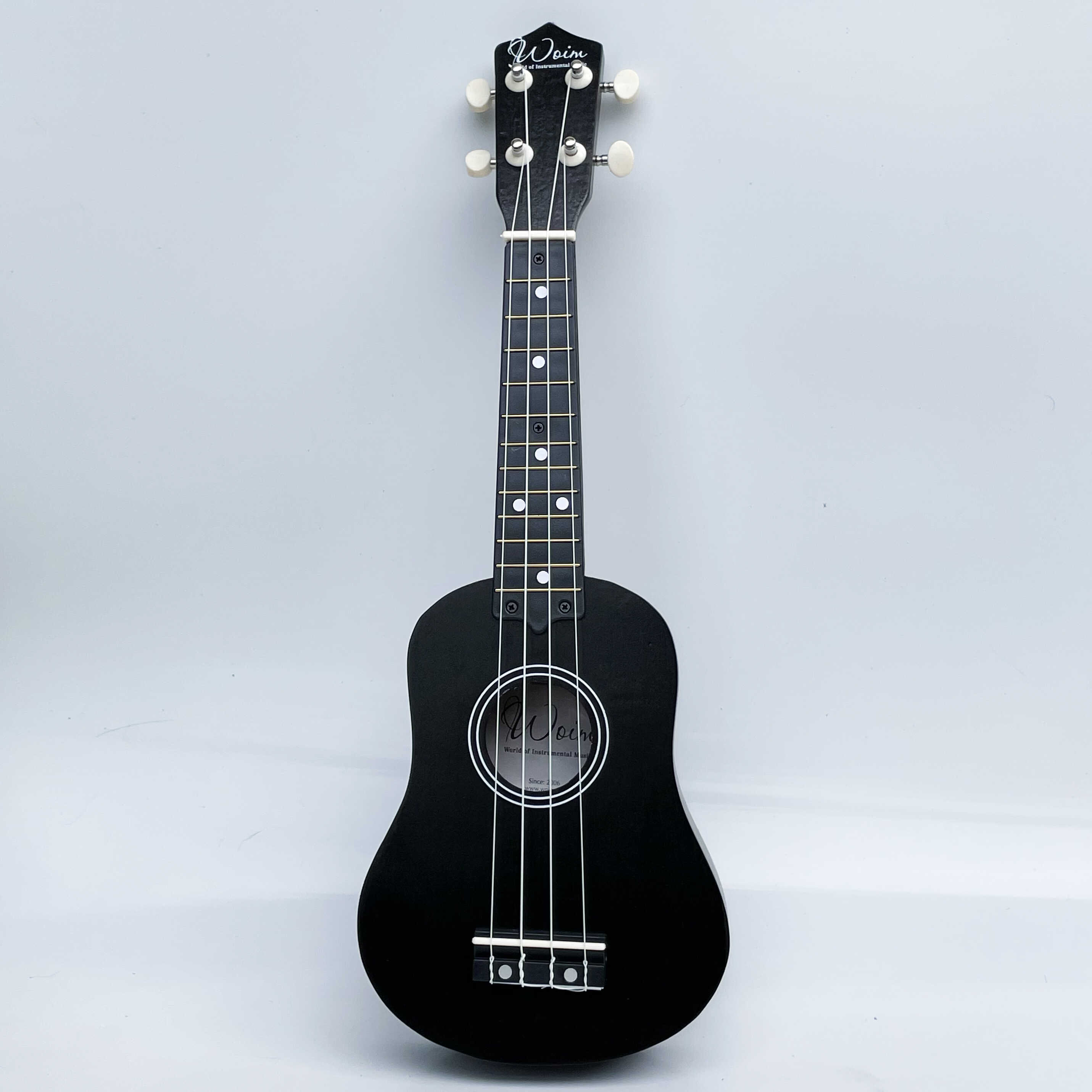 Đàn Ukulele Soprano Woim 35A15 tặng kèm bao da và capo nâng tông