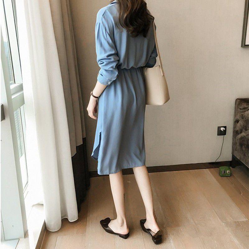 Đầm tay dài phối nút thiết kế thanh lịch hợp thời trang