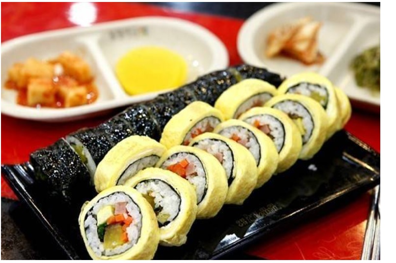 MÀNH TRE LÀM SUSHI