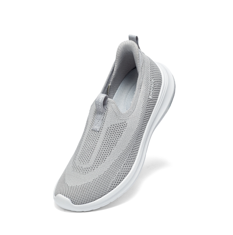 Giày thể thao Biti's Embarce nữ (35-40)