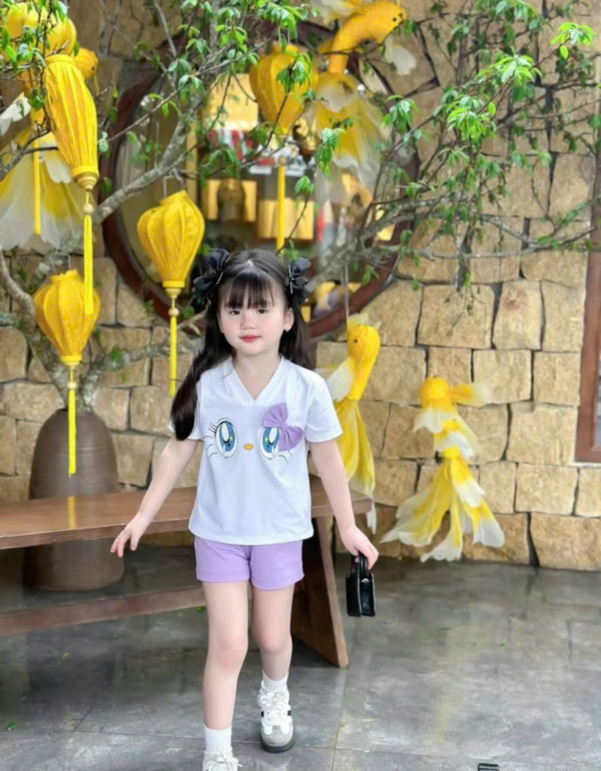 ĐỒ BỘ ÁO THUN CÓ NƠ QUẦN SHORT THOẢI MÁI MÁT MẺ CHO BÉ GÁI MÙA HÈ