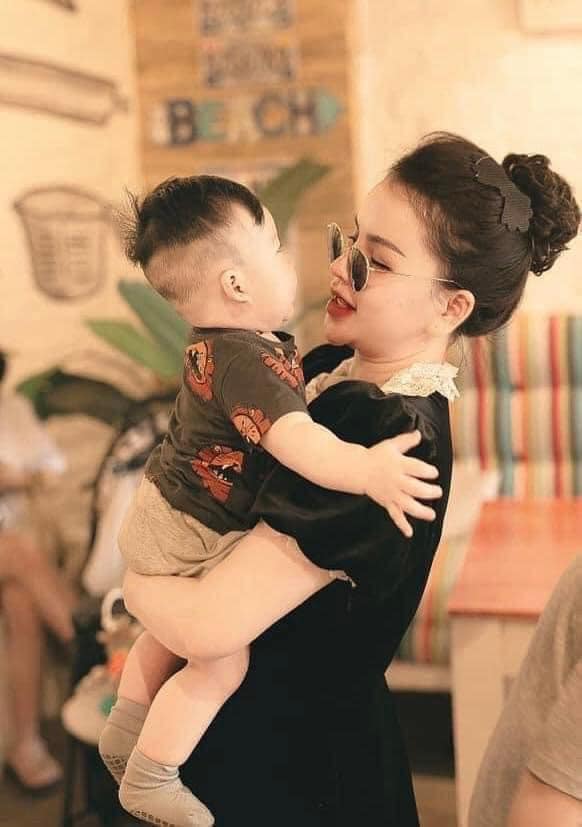 Sét 10 miếng dán tóc con Mix ngẫu nhiên tặng kèm túi đựng