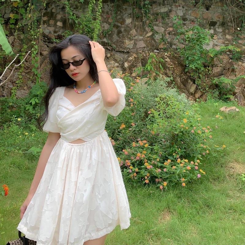 Đầm xoè hoa chìm