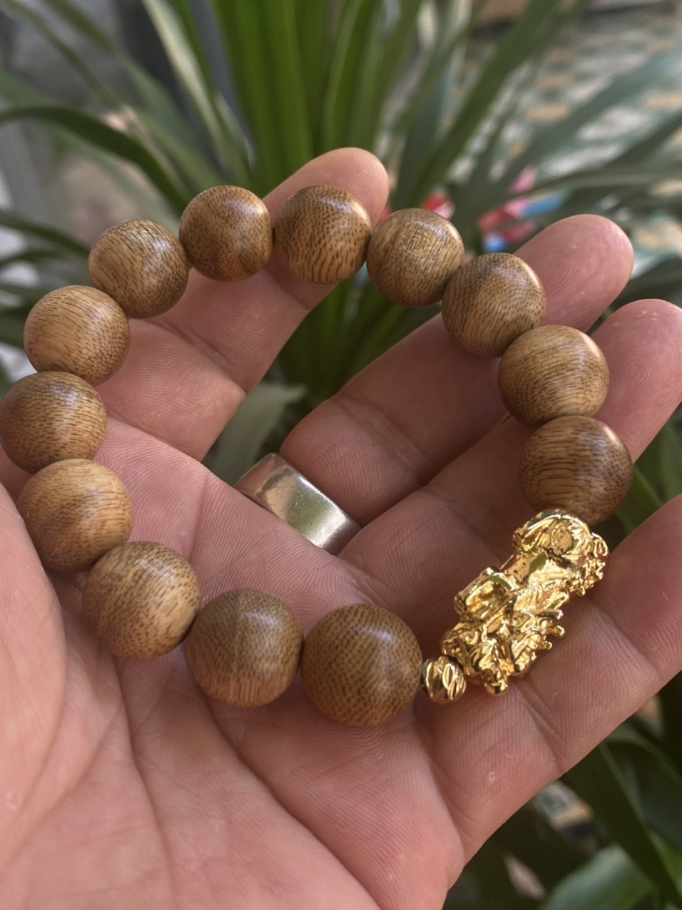 Vòng tay Trầm hương Tỳ Hưu- Chiêu tài lộc, may mắn