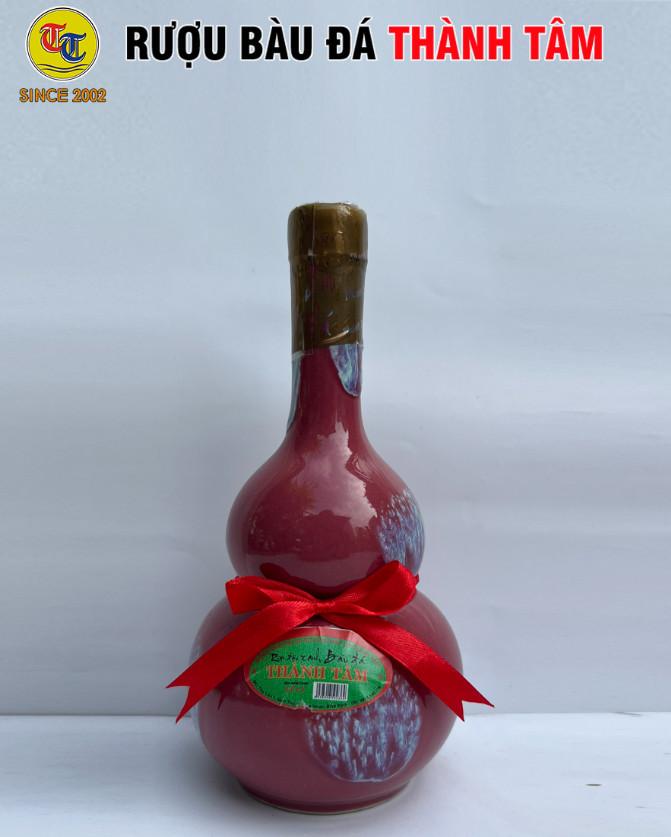 Hình ảnh Đặc Sản Bình Định - Rượu Bàu Đá Thành Tâm Hồ Lô Đậu Xanh (Màu hồng) 350ml - OCOP 3 Sao