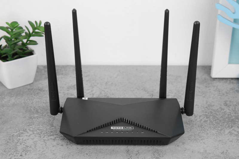 Bộ Phát Sóng Wifi Router Chuẩn AC1200 Băng Tần Kép Totolink A3002RU V2 Đen - Hàng chính hãng