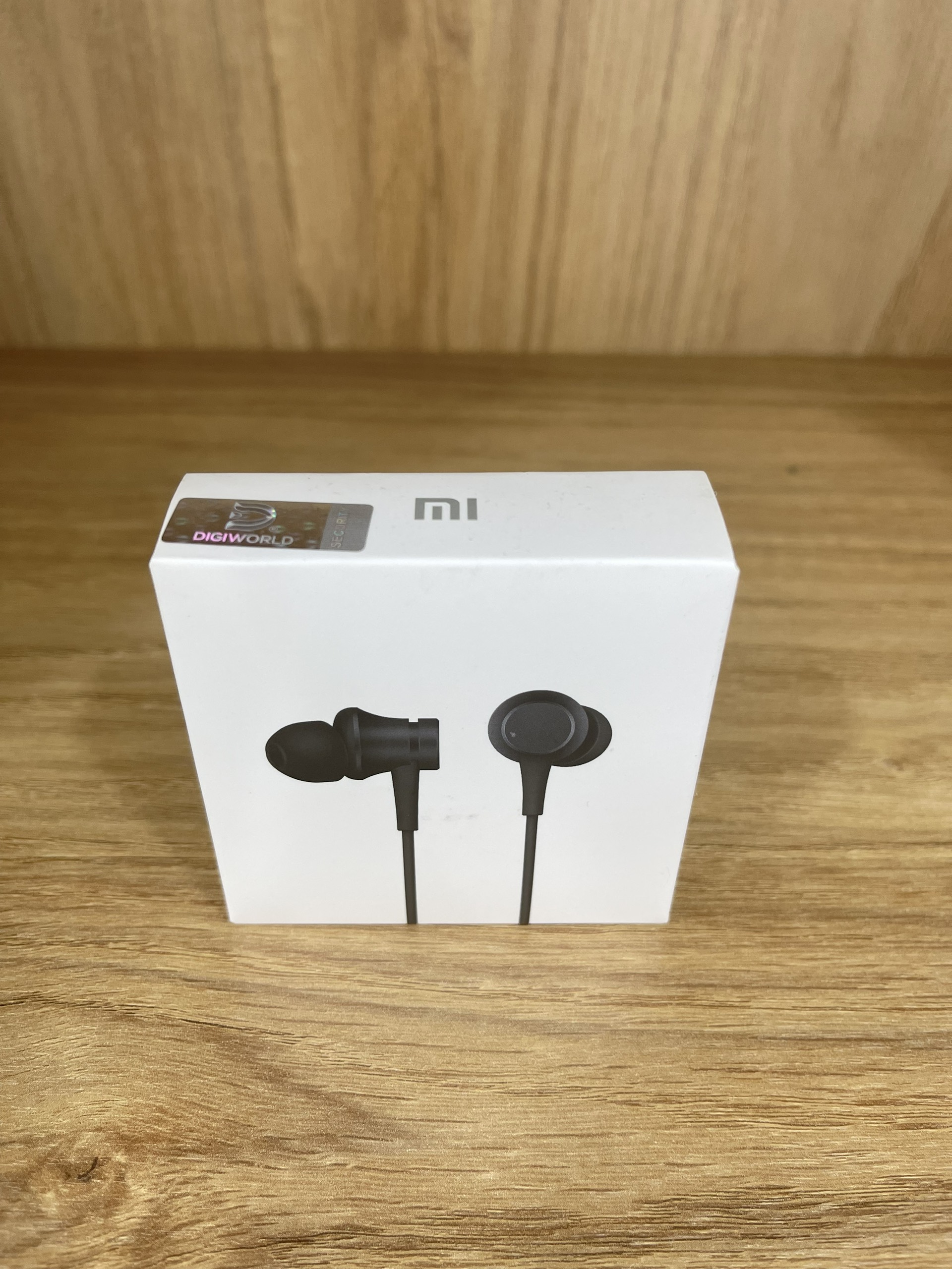 Tai nghe Mi In Ear Headphones Basic- Hàng chính hãng 