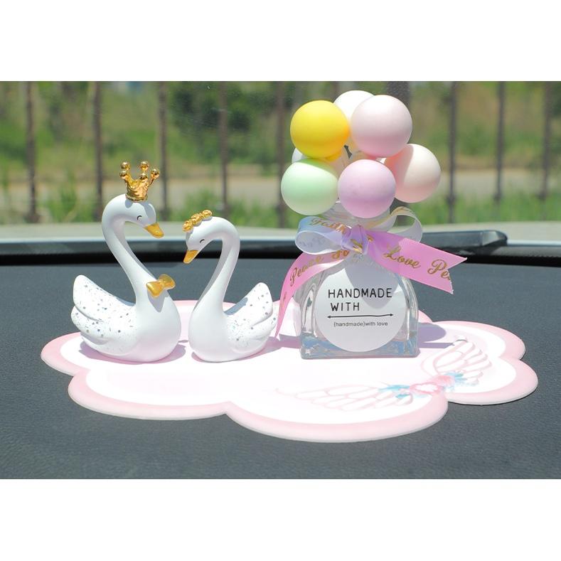 Set decor thiên nga trang trí xe hơi đáng yêu- Hoàng Đông shop.