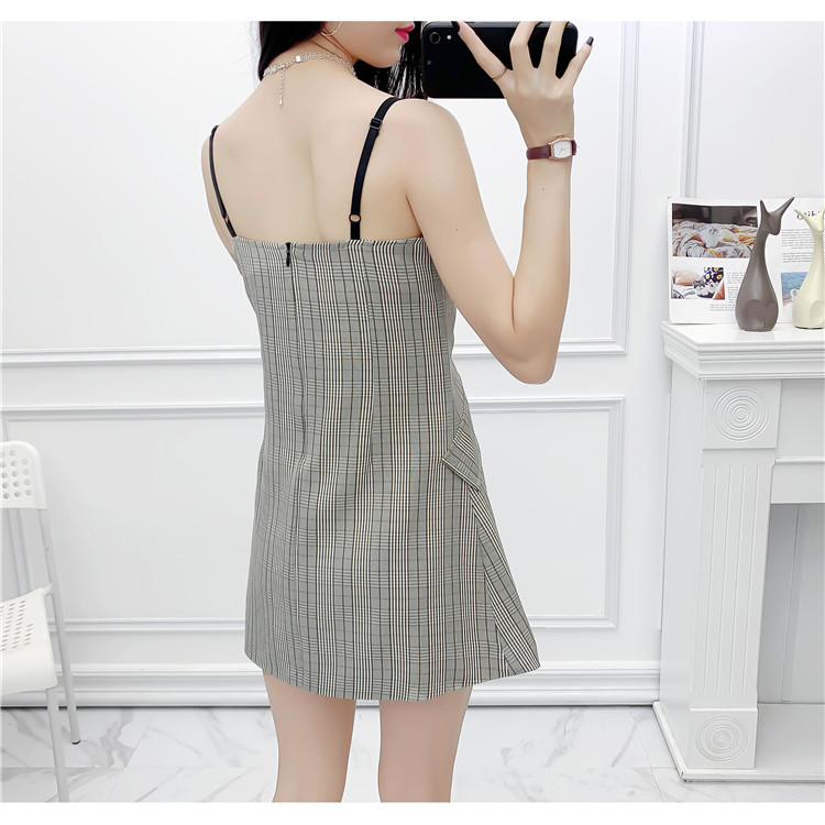 Đầm sọc 2 dây đính cúc sang trọng - A13S