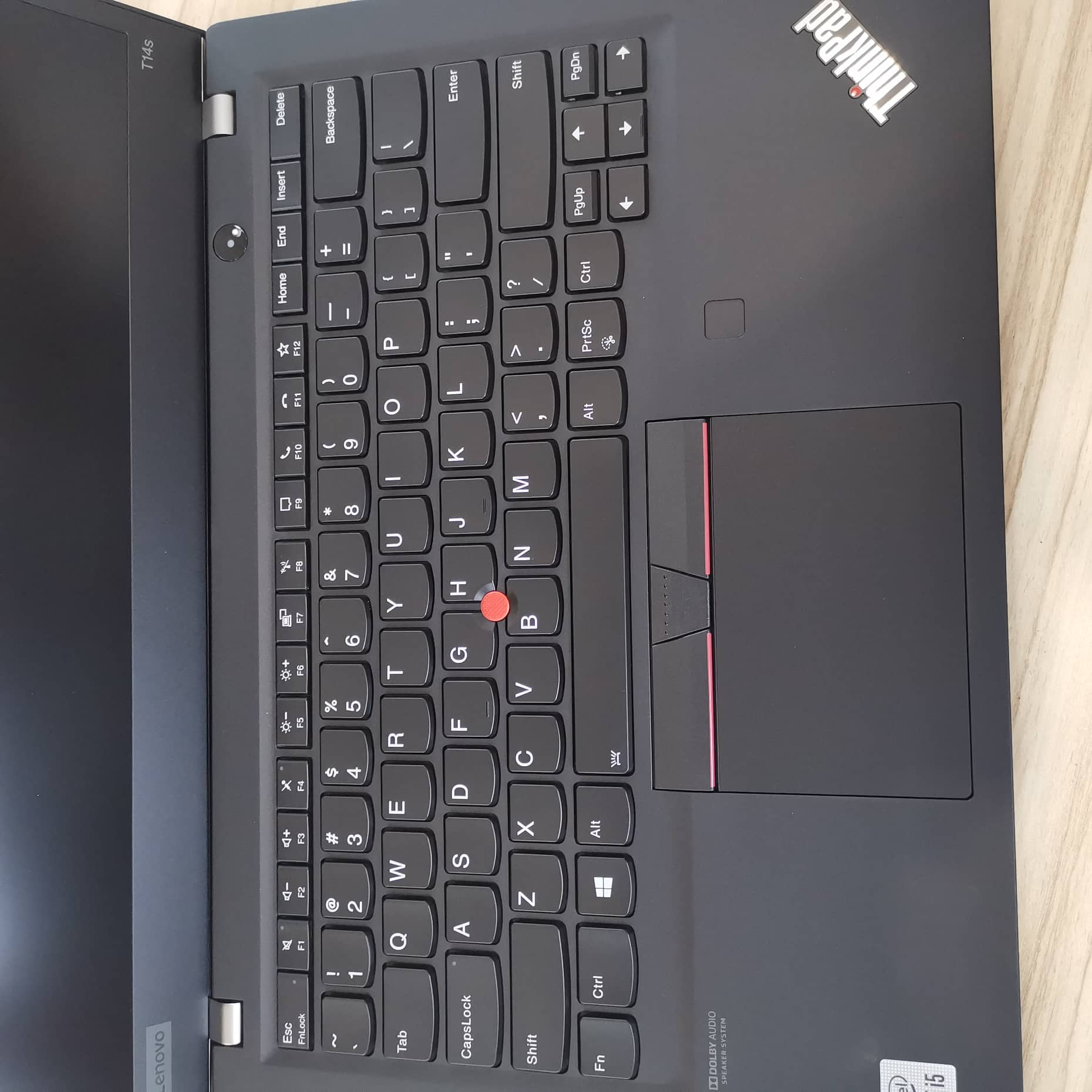 Laptop Lenovo ThinkPad T14s Gen 1 20T0S01P00 , Hàng chính hãng, Bảo hành 1 năm