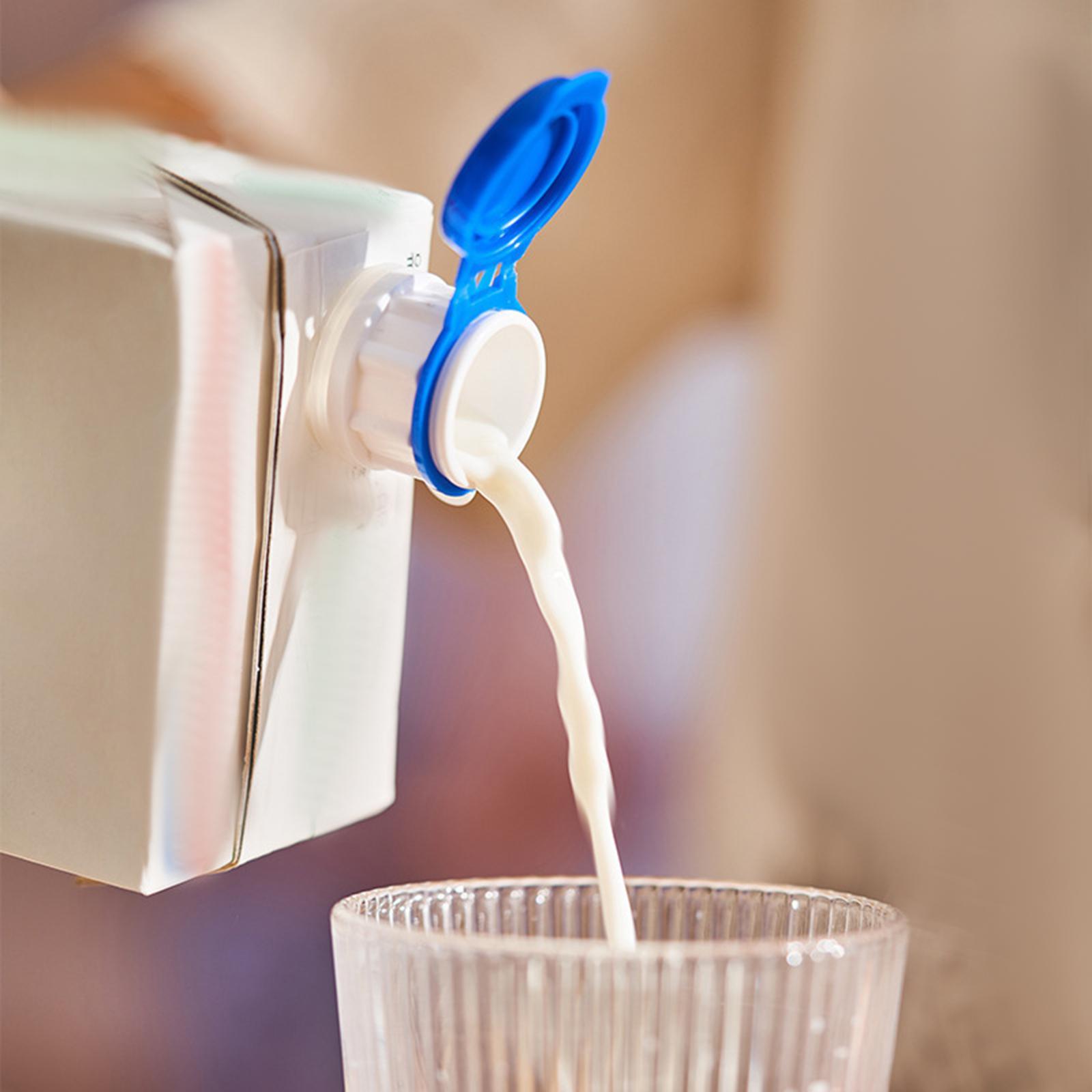 2 Pieces Spout Pourers Milk Box Pourers Drink Deflector Beverage Changeover Cap Beverage Box Dispenser for Hotel Dinning Room