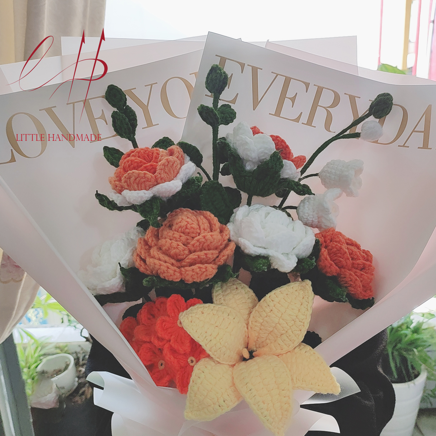 Quà tặng bó hoa size lớn kích thước 60 x 30 cm