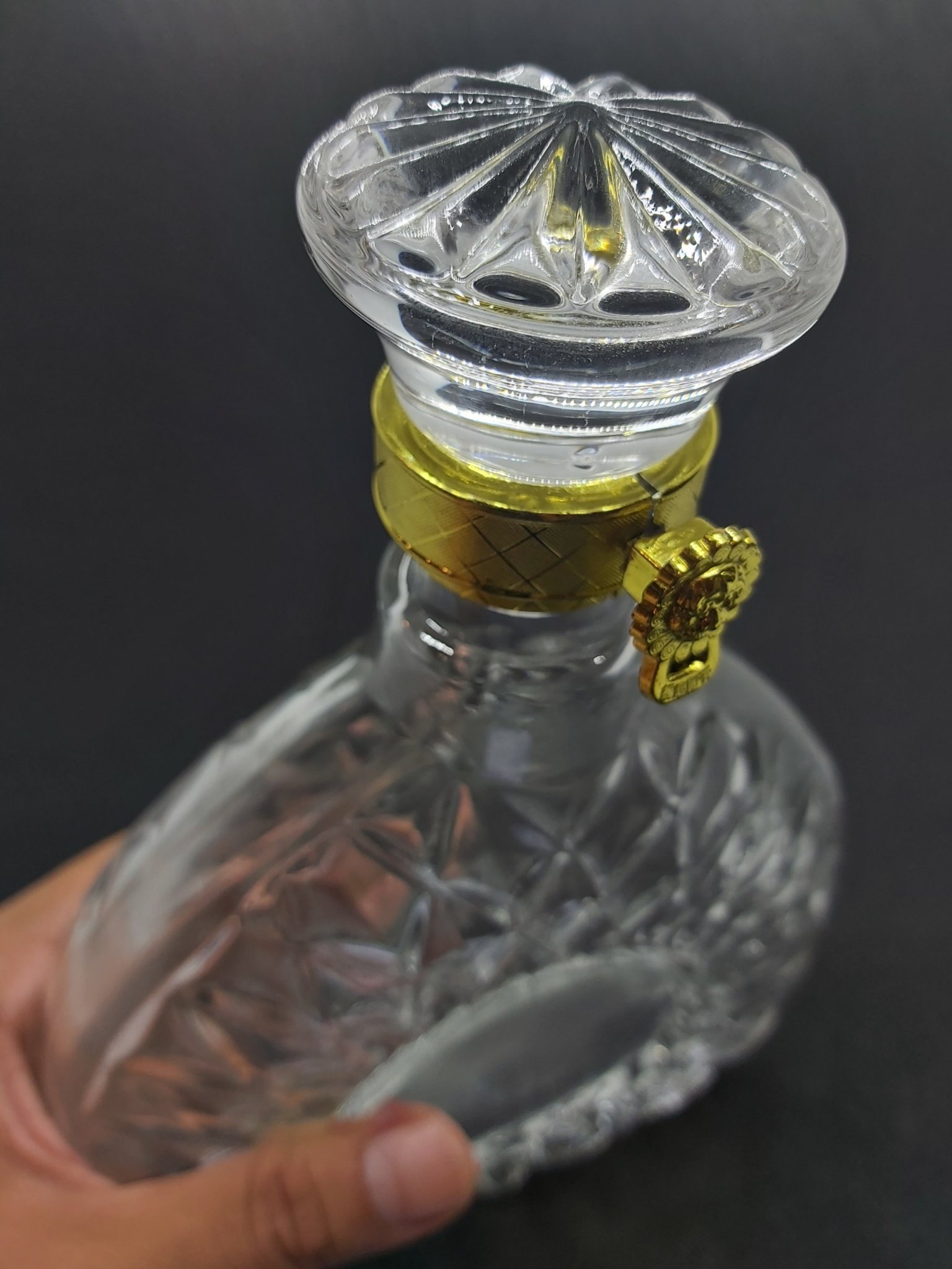 Chai Thủy Tinh đựng rượu loại XO 750ML mẫu tam giác – Vỏ Chai 750ml cao cấp, bình thủy tinh siêu trong suốt